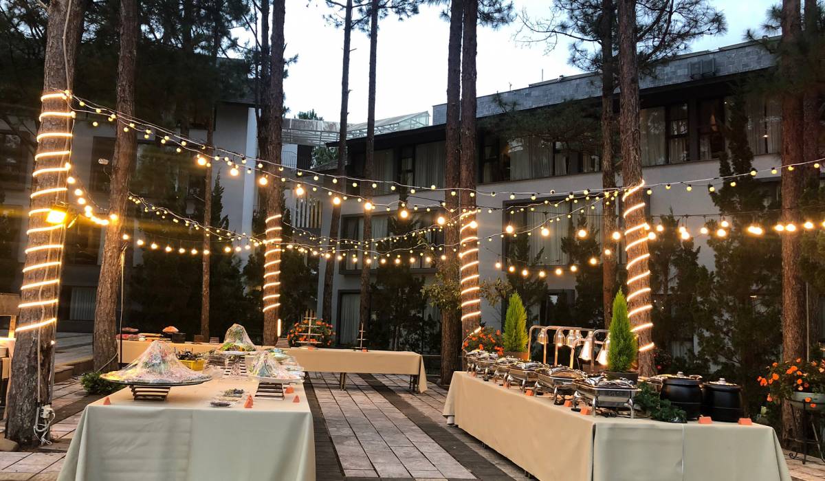 Montagne Restaurant