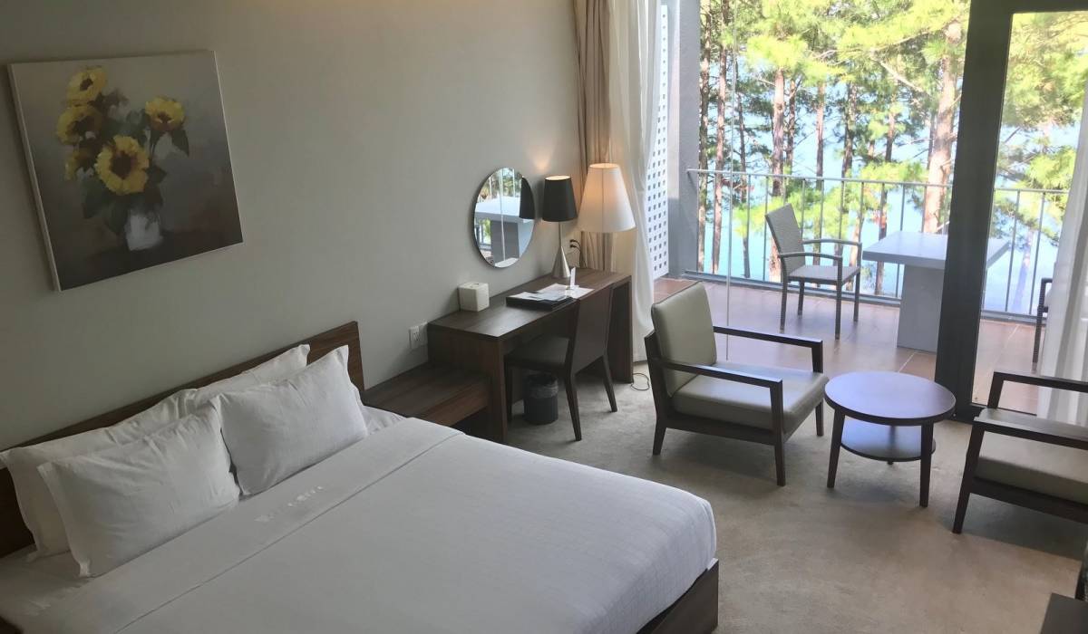 Phòng Premium Villa - Hướng Hồ